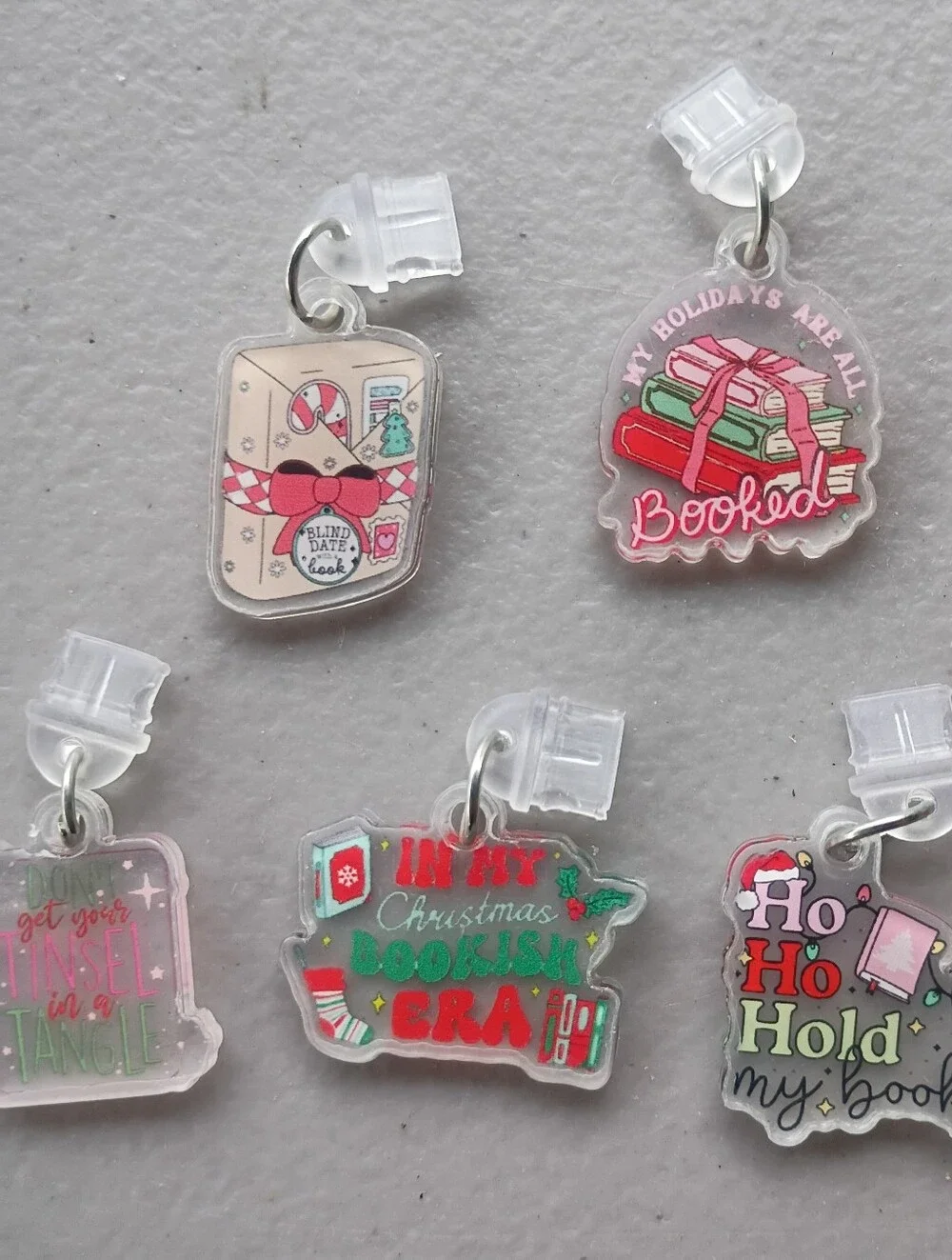 🌻 9 Piece Christmas Holiday Acrylic Phone Charms